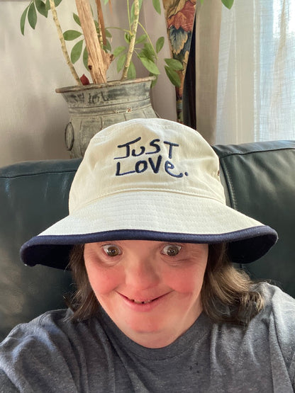 JUST LOVE BUCKET HAT